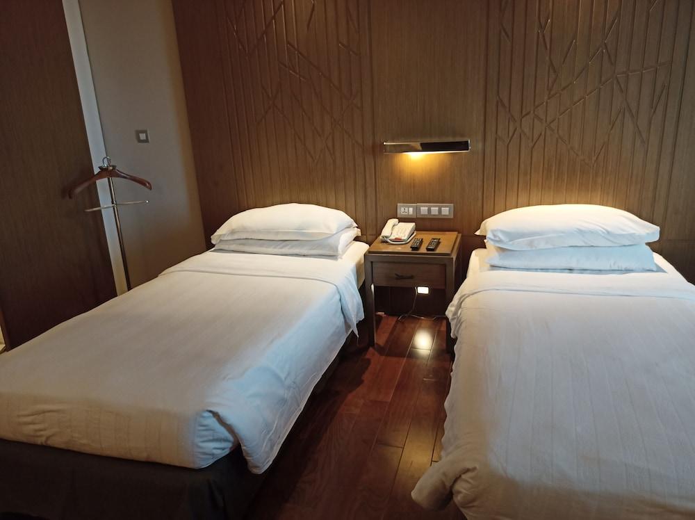 Welcomhotel By Itc Hotels, Richmond Road, Bengaluru Exteriör bild A room at the hotel