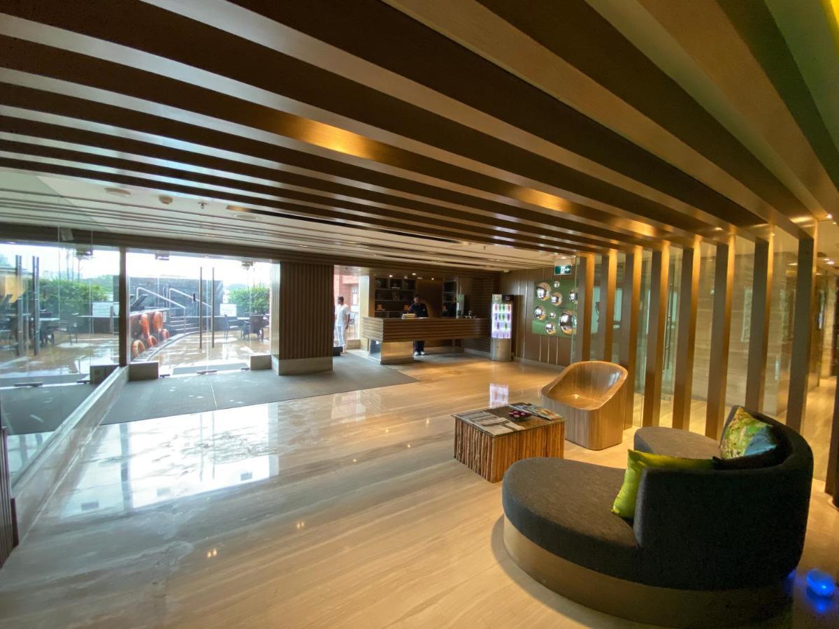 Welcomhotel By Itc Hotels, Richmond Road, Bengaluru Exteriör bild Lobby